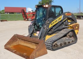 2018 New Holland C245