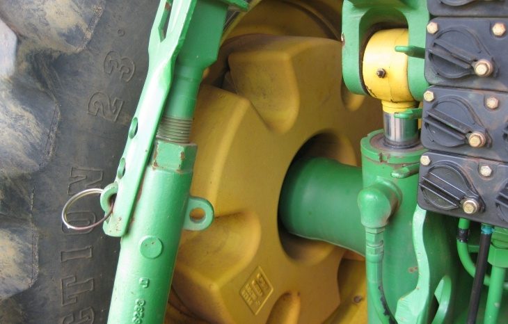 
								2001 John Deere 8310 MFWD full									