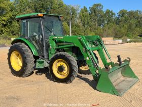 2004 John Deere 5420 4WD