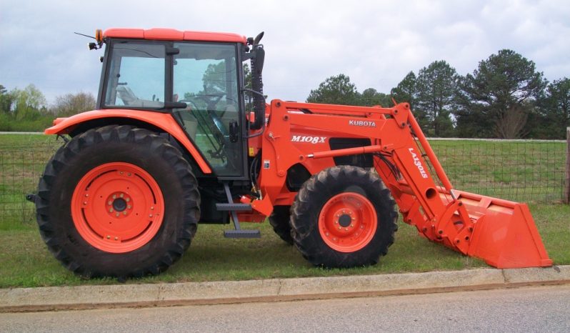
								2008 Kubota M108XDTC 4WD full									