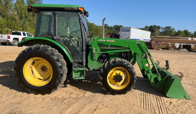 
								2004 John Deere 5420 4WD full									