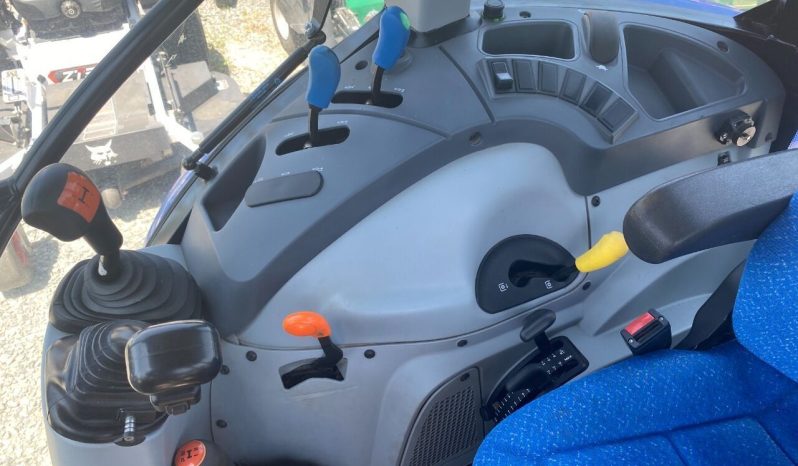 
								2015 New Holland T4.75 full									