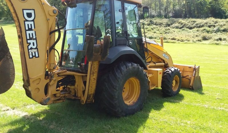 
								2005 John Deere 410G full									