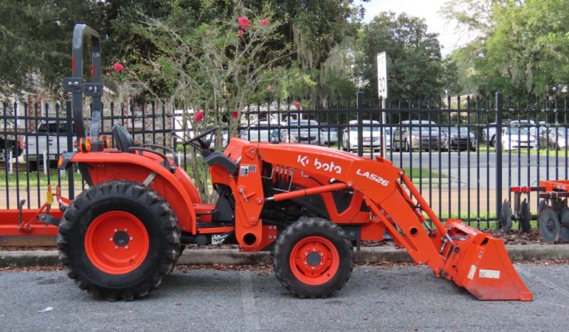 
								2022 Kubota L3902 HST 4WD full									