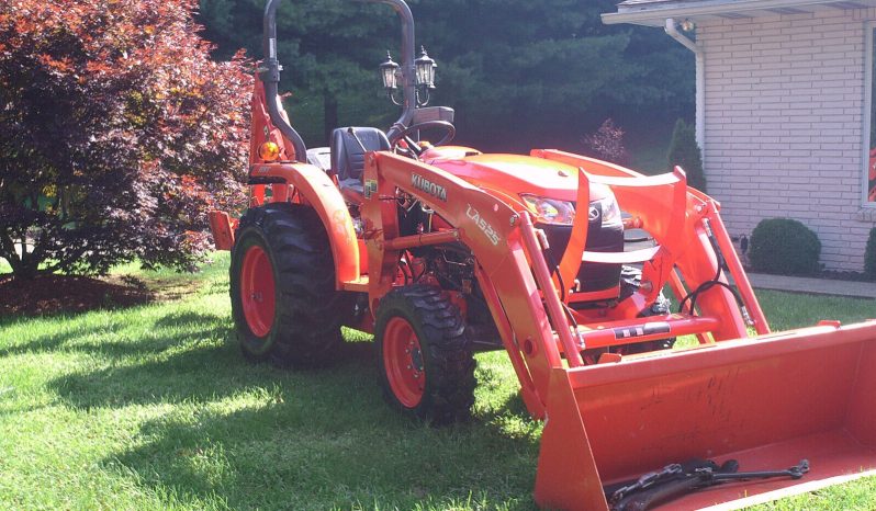 
								2019 Kubota L2501 full									