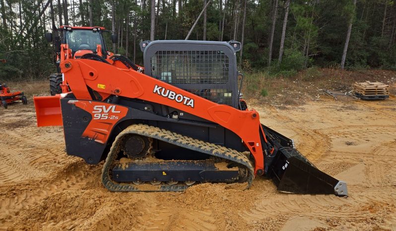 
								2021 Kubota SVL95-2S full									