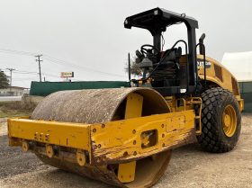 2016 Caterpillar CS56B