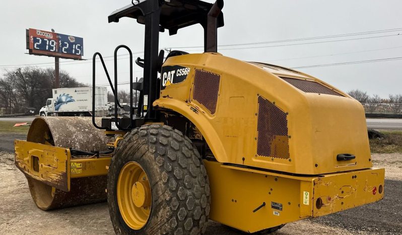 
								2016 Caterpillar CS56B full									
