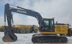 2022 John Deere 200G