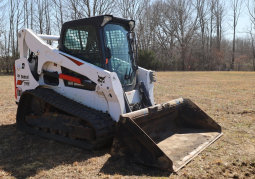 2021 Bobcat T740