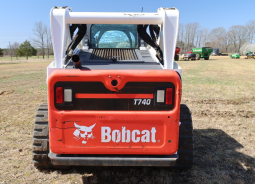 
										2021 Bobcat T740 full									