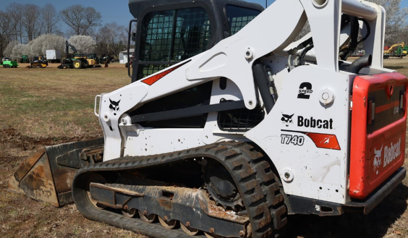 
								2021 Bobcat T740 full									
