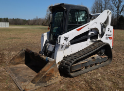 
										2021 Bobcat T740 full									