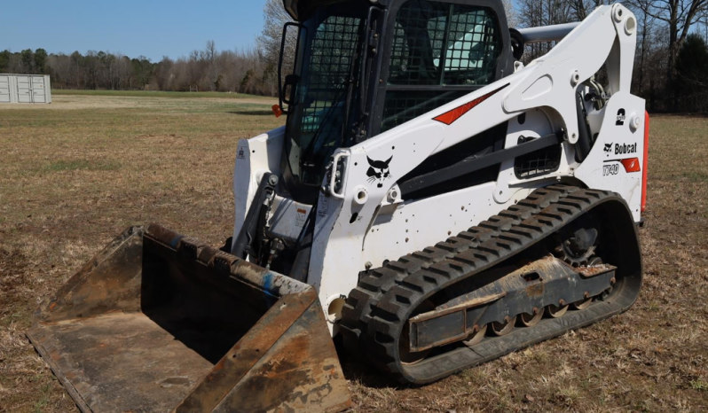 
								2021 Bobcat T740 full									