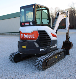 
										2021 BOBCAT E35 full									