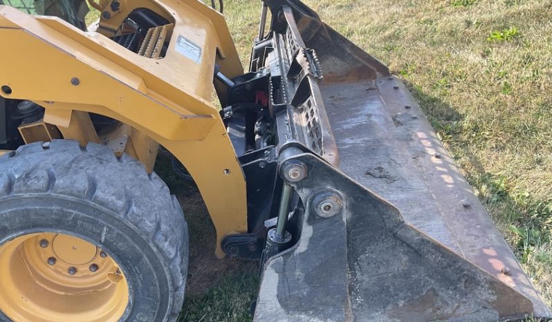 
								2016 Caterpillar 262D full									